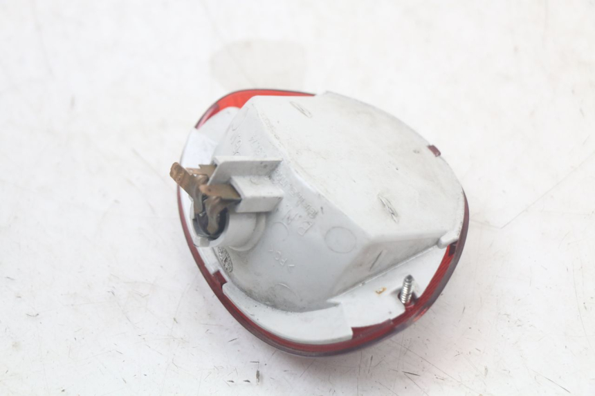 photo de REAR LIGHT PIAGGIO LIBERTY 125 (2009 - 2013) - Fixing points details