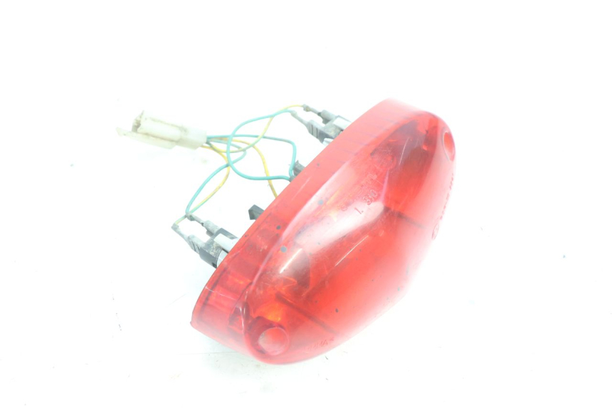 photo de TAIL LIGHT PEUGEOT LUDIX BLASTER 50 (2006 - 2014) - Zoom on usage condition