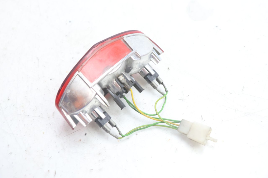 photo de TAIL LIGHT PEUGEOT LUDIX PRO 2T 50 (2010 - 2017) - Alternative perspective