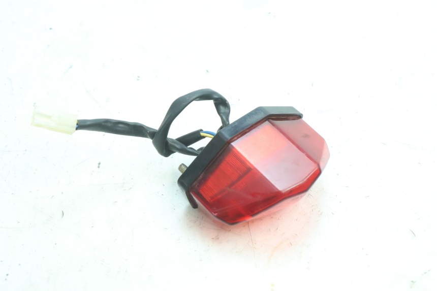 photo de TAIL LIGHT RIEJU MRT PRO SUPERMOTARD 50 (2007 - 2018) - Alternative perspective
