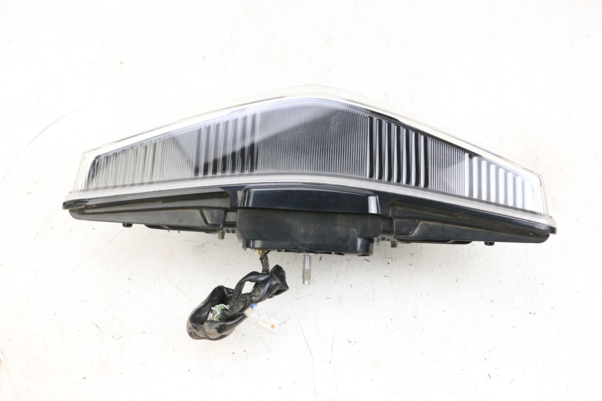 photo de TAIL LIGHT YAMAHA NEO'S CORE 1 (2022 - 2026) - Surface and material condition