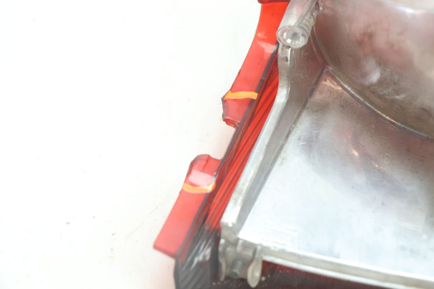 photo de TAIL LIGHT YAMAHA NEO'S NEOS 2T 50 (1998 - 2007) - Markings and original references
