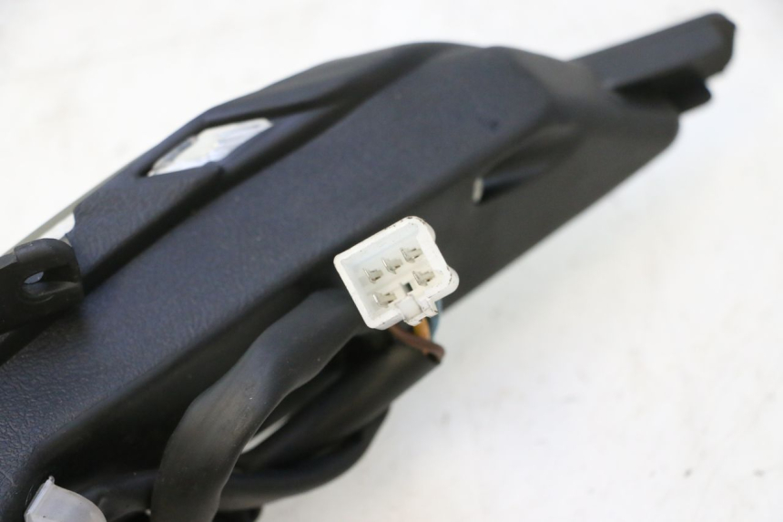photo de TAIL LIGHT IMF INDUSTRIE NEW PACH 2T 50 (2014 - 2020) - Zoom on usage condition