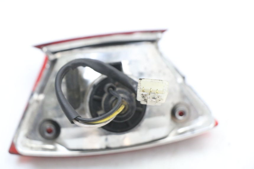 photo de REAR LIGHT PIAGGIO NEW TYPHOON 50 (2018 - 2021) - Fixing points details