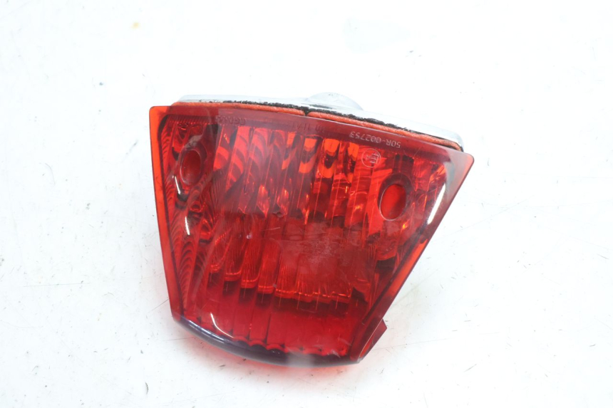 photo de REAR LIGHT PIAGGIO NEW TYPHOON 50 (2018 - 2021) - Zoom on usage condition
