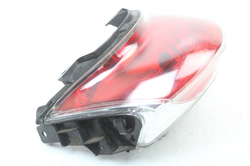 photo de TAIL LIGHT HONDA PCX (JF28) 125 (2009 - 2011) - Zoom on usage condition