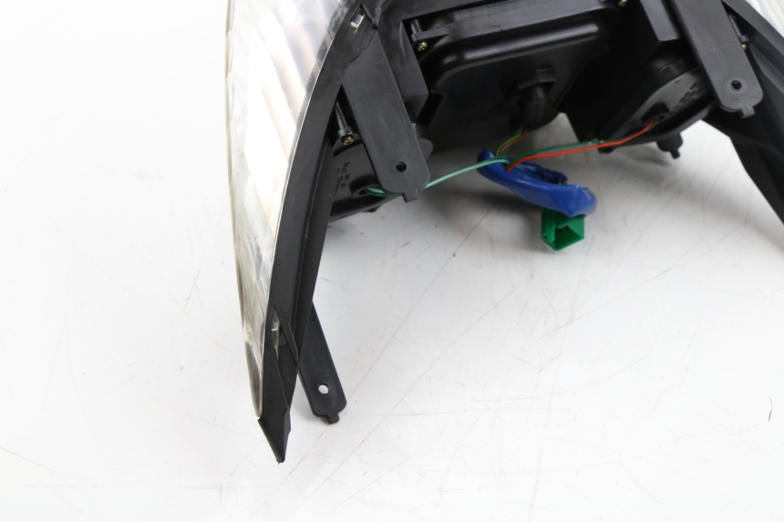 photo de TAIL LIGHT KYMCO PEOPLE S 125 (2000 - 2008) - Supplementary product photo