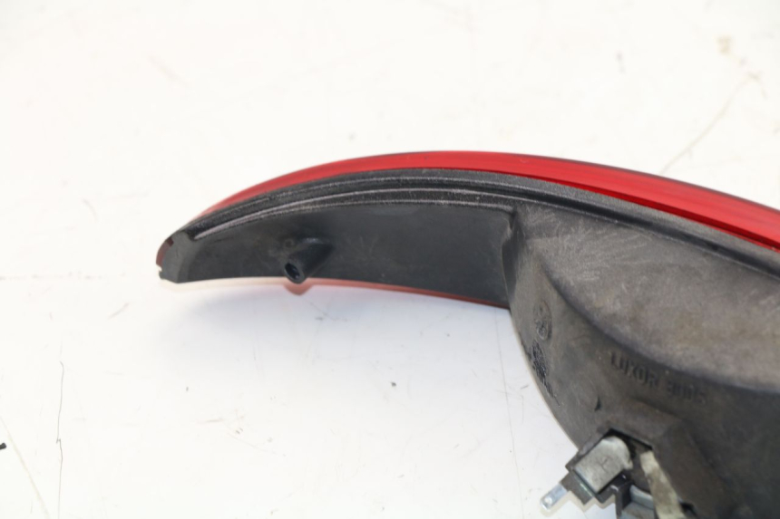 photo de TAIL LIGHT PEUGEOT ELYSEO 100 (1998 - 2004) - Alternative perspective