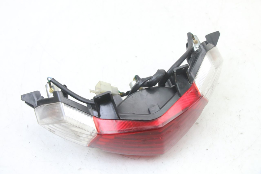 photo de REAR LIGHT PEUGEOT KISBEE 4T 50 (2018 - 2022) - Fixing points details