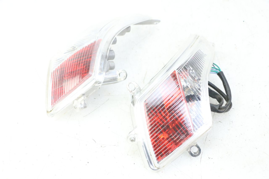 photo de TAIL LIGHT PEUGEOT VIVACITY 125 (2010 - 2017) - Technical close-up
