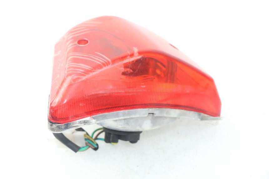 photo de TAIL LIGHT DAELIM S4 50 (2010 - 2015) - Zoom on usage condition