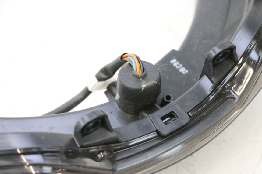 photo de TAIL LIGHT BAIKU SAKURA 1 (2021 - 2025) - Fixing points details