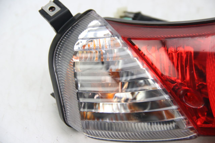 photo de REAR LIGHT SUZUKI SIXTEEN 125 (2008 - 2010) - Product overview