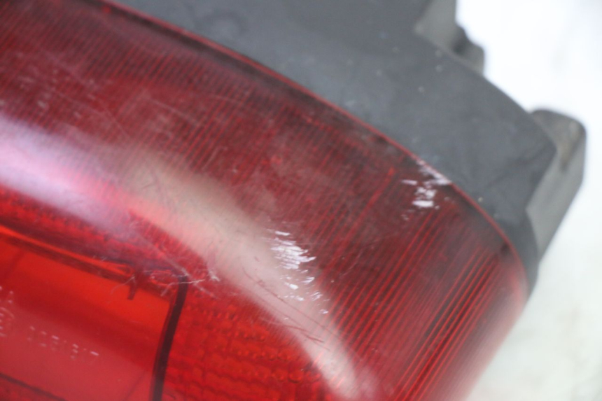 photo de TAIL LIGHT TRIUMPH SPRINT 900 (1995 - 1998) - Zoom on usage condition