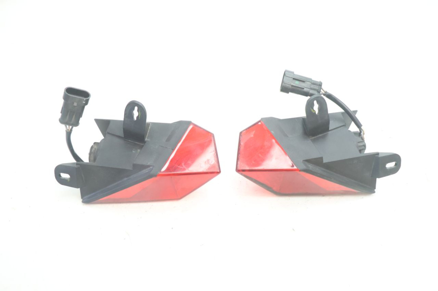 photo de TAIL LIGHT CAN-AM SPYDER RS 1000 (2008 - 2012) - Checked used part