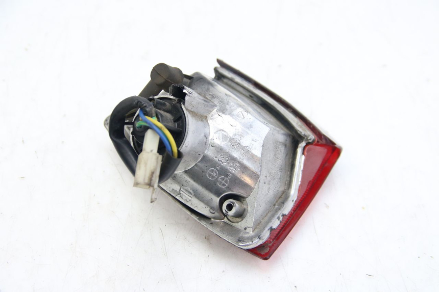photo de REAR LIGHT APRILIA SR 2T 50 (2012 - 2017) - Zoom on usage condition