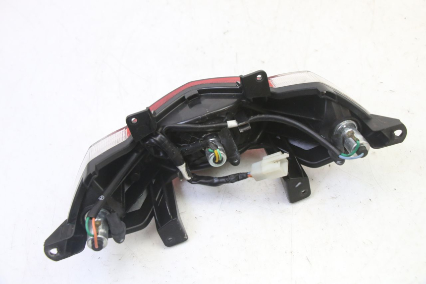 photo de TAIL LIGHT PEUGEOT STREETZONE I 2T 50 (2018 - 2020) - Surface and material condition