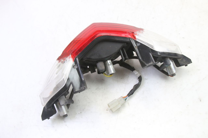 photo de TAIL LIGHT PEUGEOT STREETZONE I NAKED 2T 50 (2018 - 2020) - Alternative perspective