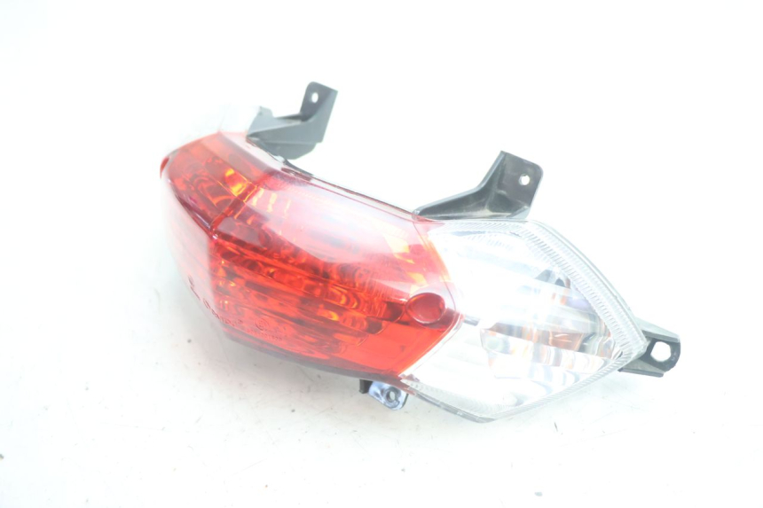 photo de TAIL LIGHT PEUGEOT STREETZONE NAKED 2T 50 (2014 - 2018) - Zoom on usage condition