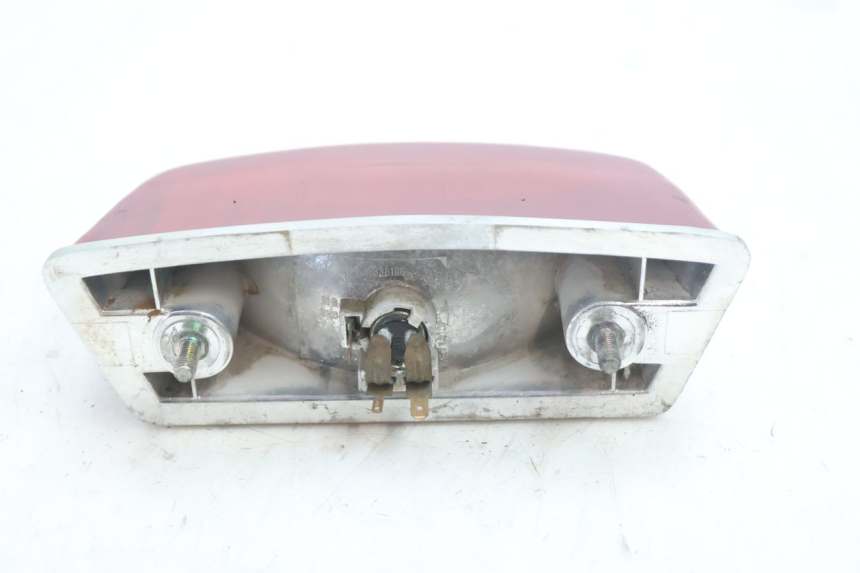 photo de REAR LIGHT MBK STUNT NAKED 50 (2004 - 2018) - Technical close-up