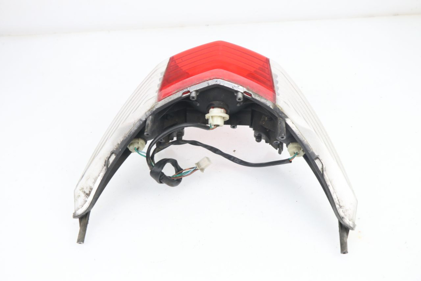 photo de TAIL LIGHT PEUGEOT SUM UP 125 (2008 - 2013) - Supplementary product photo