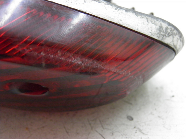 photo de TAIL LIGHT SUZUKI SV S 650 (1999 - 2002) - Fixing points details