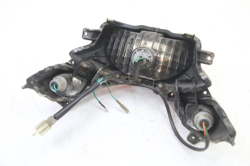 photo de REAR LIGHT SYM ORBIT III 3 4T 50 (2018 - 2021) - Fixing points details