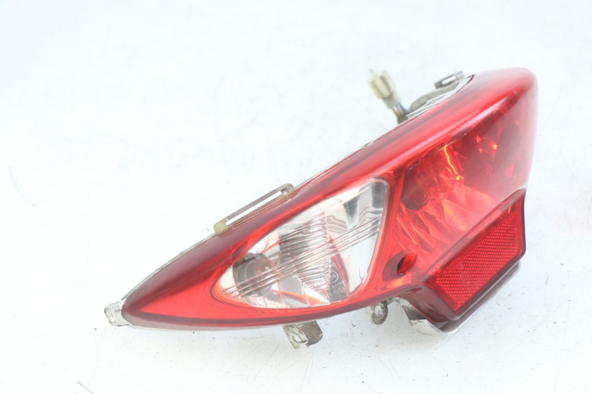 photo de REAR LIGHT SYM SYMPHONY 125 (2009 - 2015) - Distinctive features