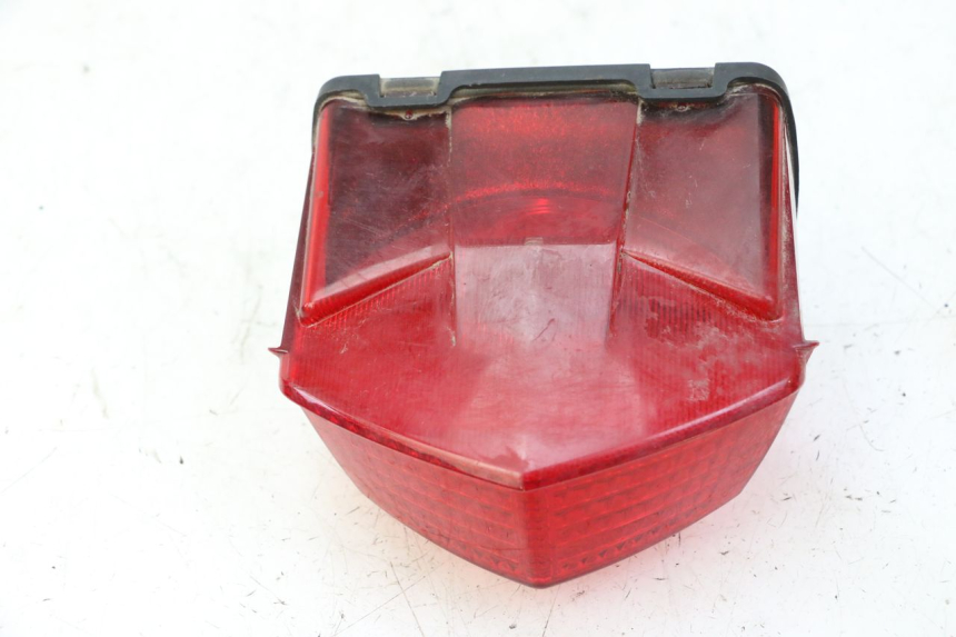 photo de REAR LIGHT YAMAHA TDM ABS 900 (2002 - 2014) - Fixing points details