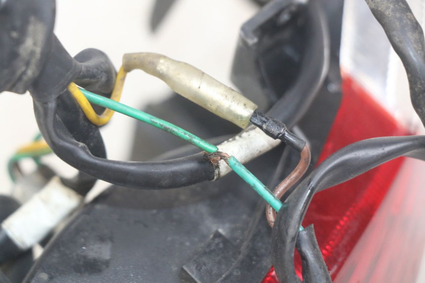 photo de REAR LIGHT PEUGEOT TWEET 4T 50 (2018 - 2022) - Component detail