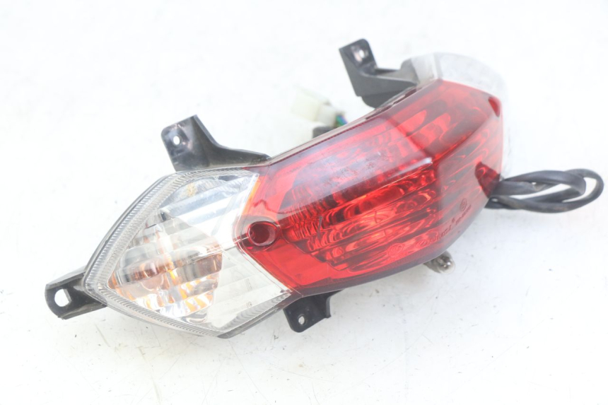 photo de REAR LIGHT PEUGEOT TWEET 4T 50 (2018 - 2022) - Fixing points details