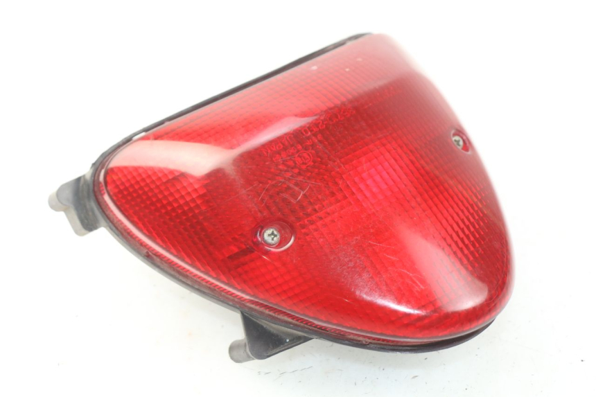 photo de TAIL LIGHT SUZUKI UC EPICURO 125 (1999 - 2003) - Fixing points details