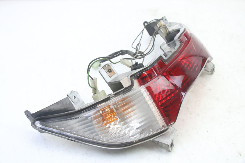 photo de REAR LIGHT SUZUKI UH BURGMAN 125 (2002 - 2006) - Alternative perspective