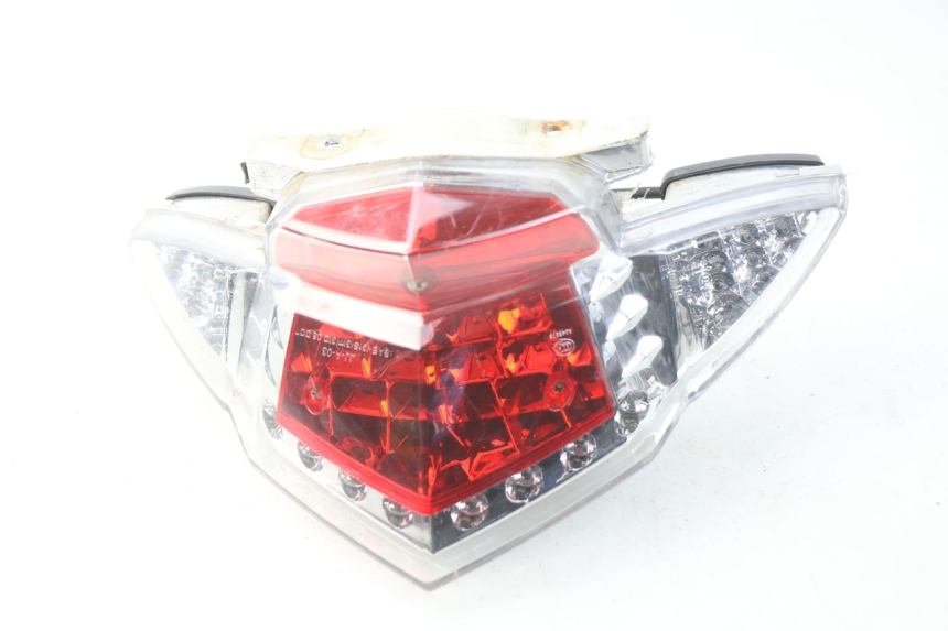 photo de REAR LIGHT EUROCKA VIRTUALITY GT 4T 50 (2011 - 2017) - Surface and material condition