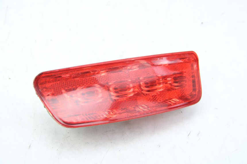 photo de REAR LIGHT PIAGGIO X9 EVOLUTION 125 (2003 - 2007) - Main view