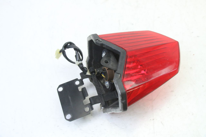 photo de TAIL LIGHT YAMAHA XJ6 ABS 600 (2008 - 2016) - Alternative perspective