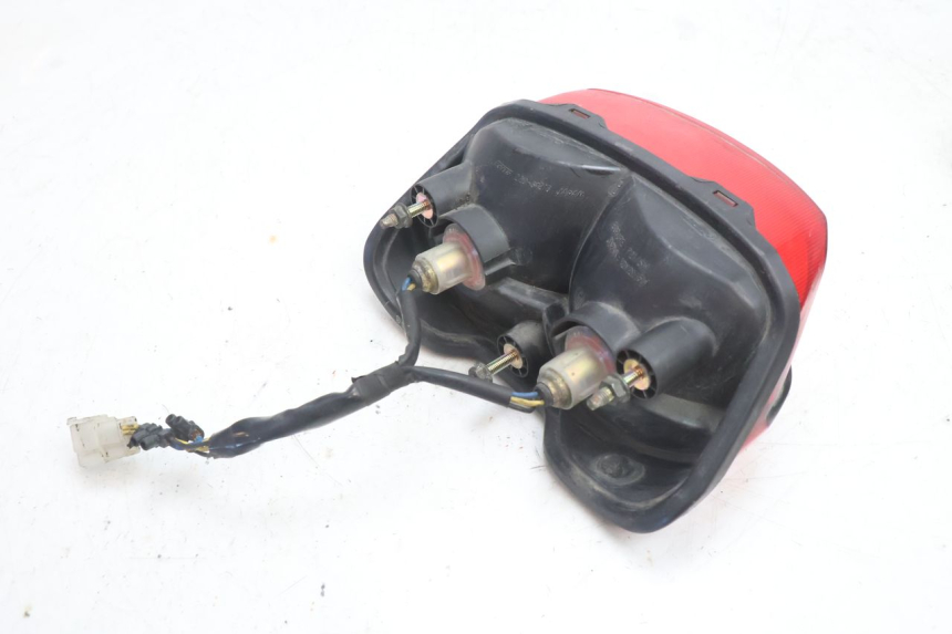 photo de TAIL LIGHT YAMAHA XJR 1300 (1998 - 2002) - Surface and material condition