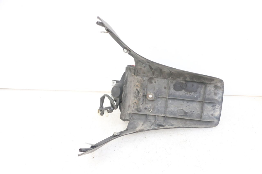 photo de TAIL LIGHT HONDA XLV VARADERO 125 (2000 - 2006) - Alternative perspective