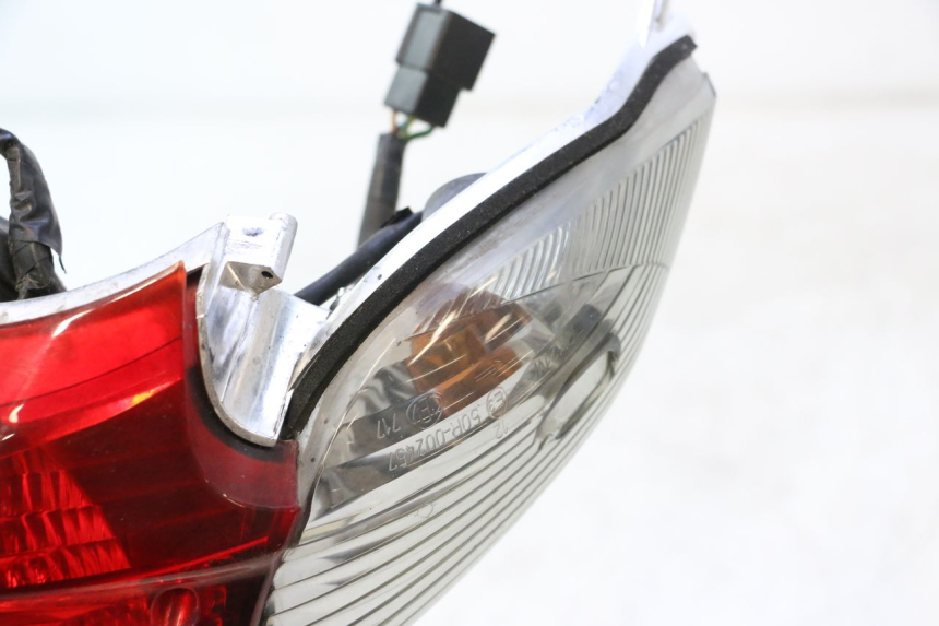 photo de TAIL LIGHT HONDA XLV VARADERO 125 (2007 - 2012) - Alternative perspective
