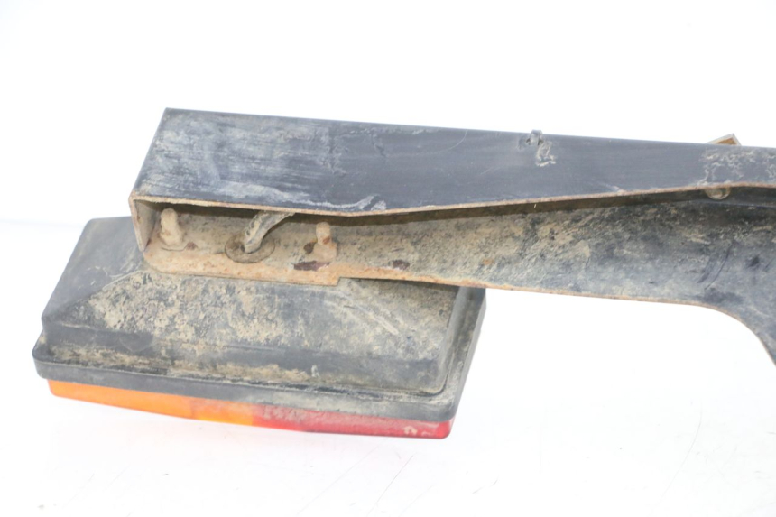 photo de TAIL LIGHT YAMAHA YFM GRIZZLY 550 (2008 - 2015) - Fixing points details