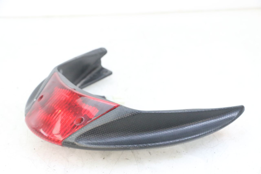 photo de REAR LIGHT PIAGGIO ZIP 4T 50 (2018 - 2020) - Surface and material condition