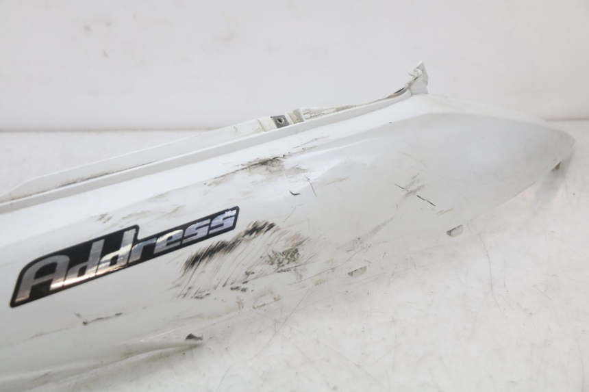 photo de REAR RIGHT PANEL SUZUKI ADDRESS 110 (2015 - 2020) - Surface and material condition