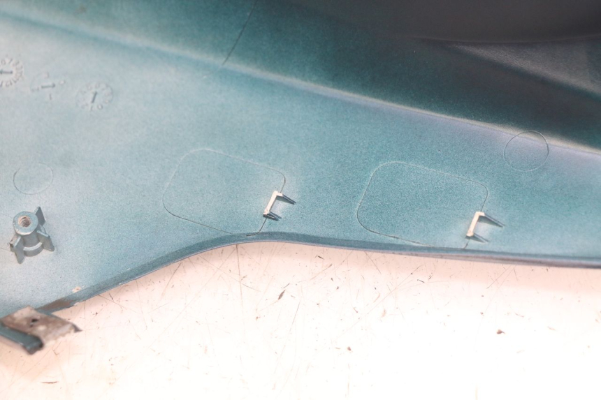 photo de RIGHT REAR SIDE PANEL KYMCO AGILITY 16+ 4T 50 (2018 - 2023) - Component detail