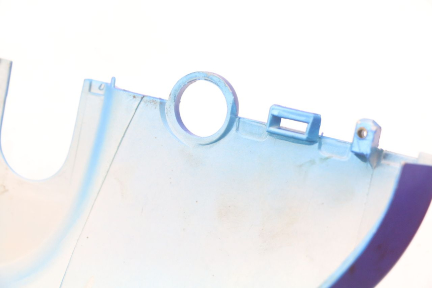 photo de RIGHT REAR SIDE PANEL KYMCO AGILITY 4T 50 (2018 - 2022) - Technical close-up