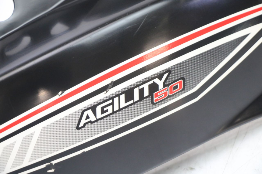 photo de RIGHT REAR SIDE PANEL KYMCO AGILITY 4T 50 (2005 - 2018) - Alternative perspective