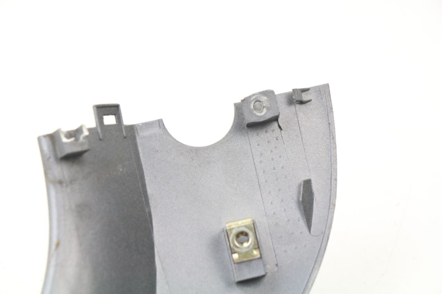 photo de REAR RIGHT PANEL KYMCO AGILITY CITY 2T 50 (2008 - 2016) - Zoom on usage condition