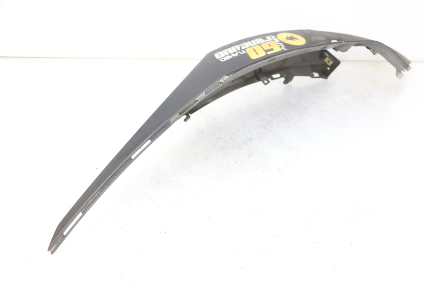 photo de REAR RIGHT PANEL KYMCO AGILITY NAKED RENOUVO 2T 50 (2011 - 2018) - Surface and material condition