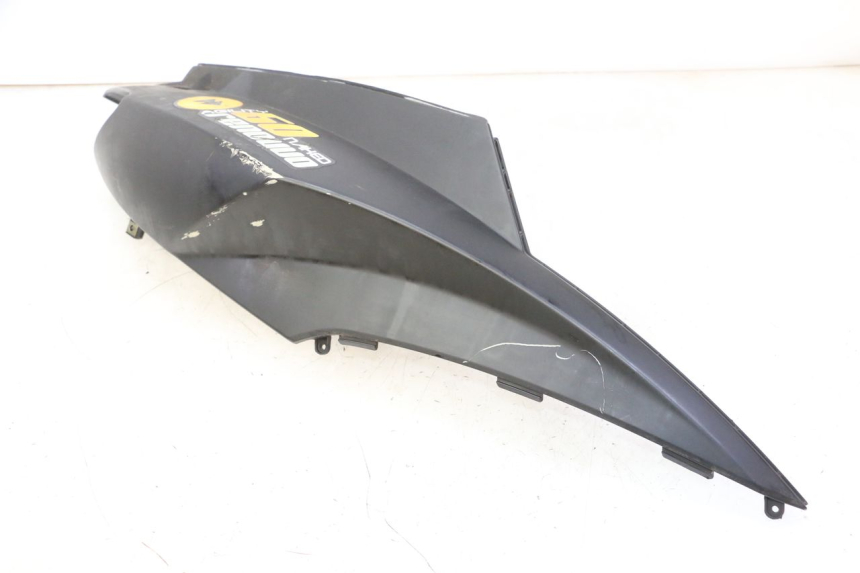 photo de REAR RIGHT PANEL KYMCO AGILITY NAKED RENOUVO 2T 50 (2011 - 2018) - Markings and original references