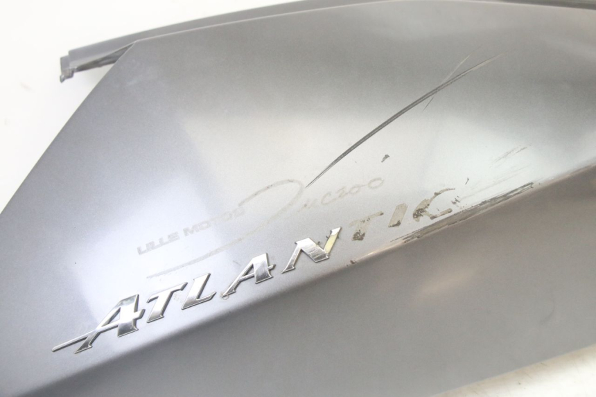 photo de REAR RIGHT PANEL APRILIA ATLANTIC 125 (2003 - 2009) - Alternative perspective