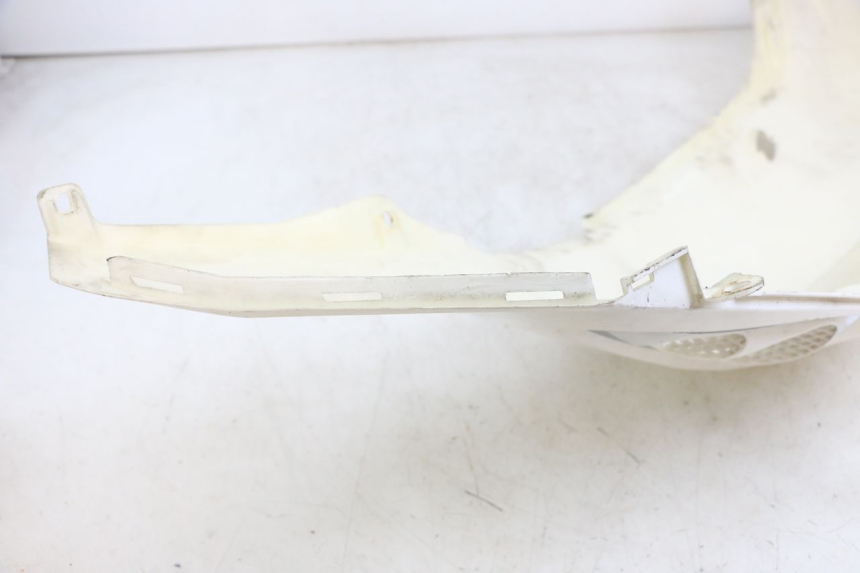 photo de RIGHT REAR SIDE PANEL JONWAY AZTRAL 125 (2008 - 2017) - Alternative perspective